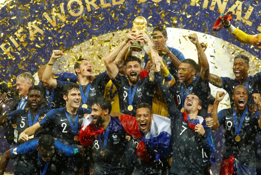 ประมวลภาพความประทับใจ และการเฉลิมฉลองแชมป์ฟุตบอลโลก 2018 ของทีมชาติฝรั่งเศส