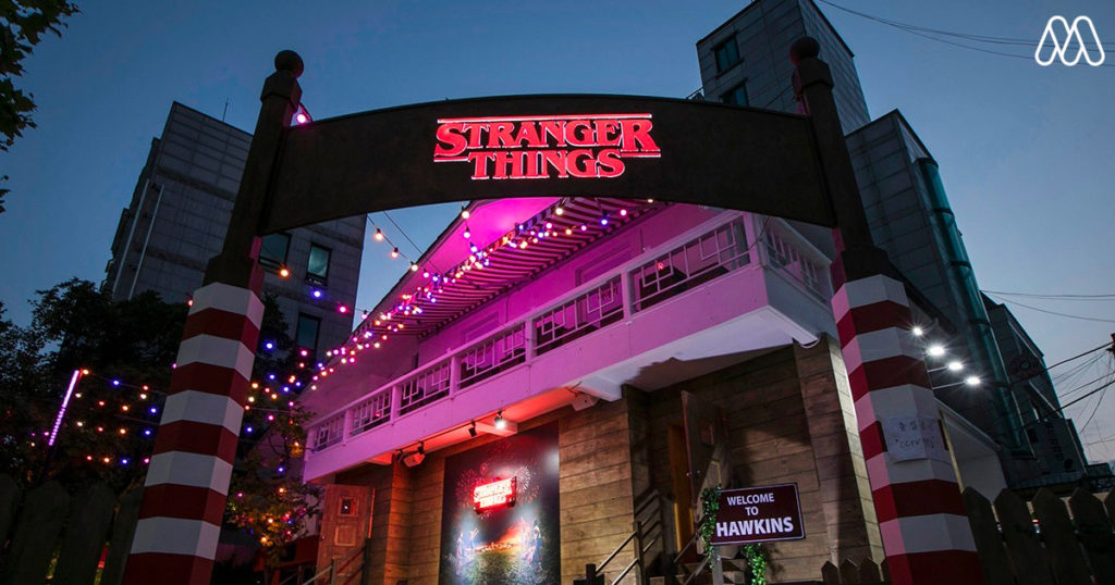 Stranger Things จะครองเมือง : เมื่อแลนด์มาร์คสำคัญทั่วโลกกำลังกลายเป็นเมือง Hawkins