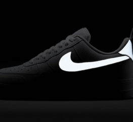 Nike ตกแต่งรองเท้า Air Force 1 ที่มีชื่อเสียงพร้อมรายละเอียด 3M สะท้อนแสง