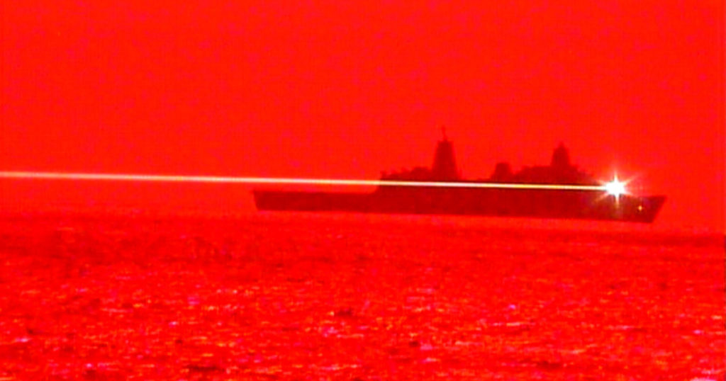 สหรัฐทดสอบการใช้เลเซอร์ในการจู่โจมเป็นอาวุธบนเรือ USS Portland