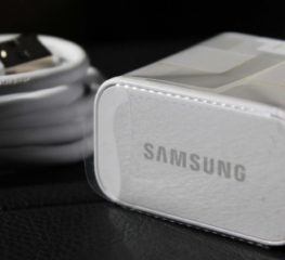Samsung อาจไม่แถมที่ชาร์จและหูฟังกับรุ่นอื่นในอนาคต