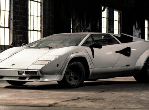 Lamborghini Countach LP500S ปี 1982 คันแรกที่เคยผลิตขาย
