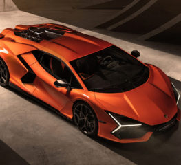 Lamborghini แทนที่ Aventador ด้วยไฮเปอร์คาร์ปลั๊กอิน Revuelto ที่ขับเคลื่อนด้วย V12